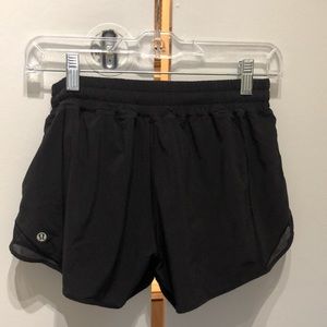 Lululemon running shorts, perfect condition, size six
